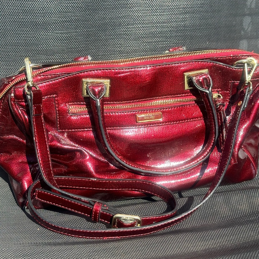 Women’s shoulder bag